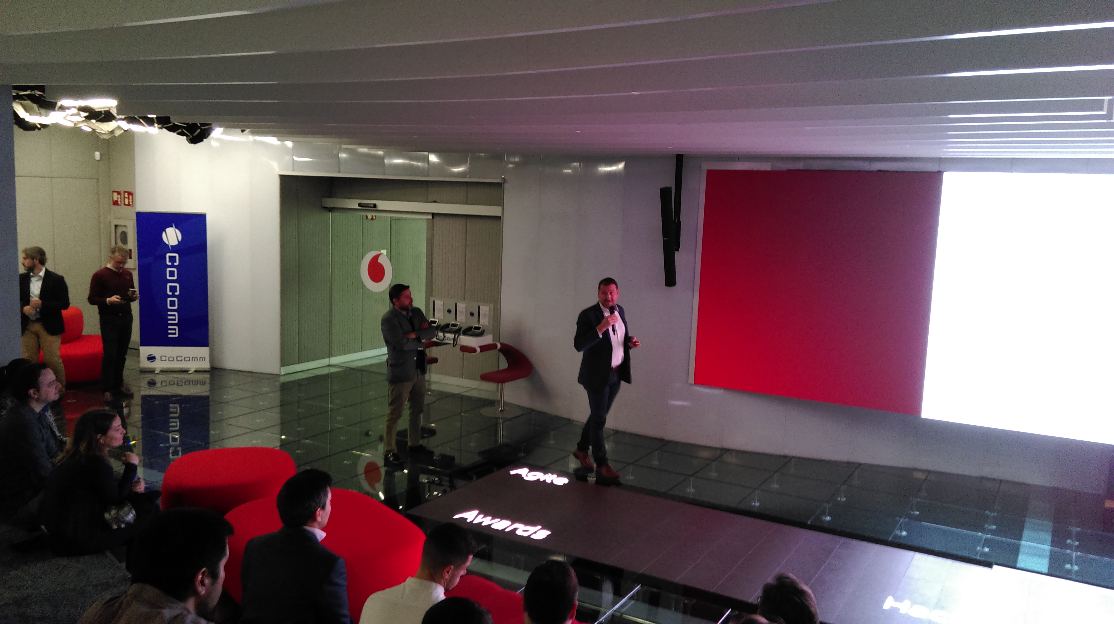 Presentación NEO 4700 For Work